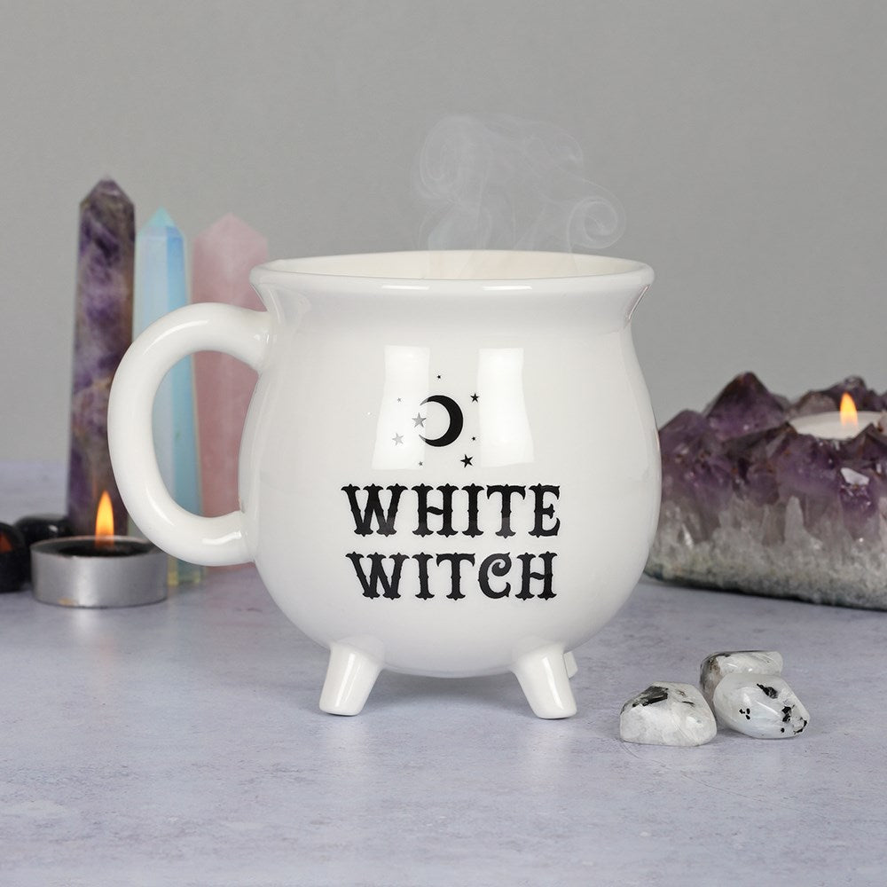 Taza blanca con forma de caldero White Witch – Ami Home Decor