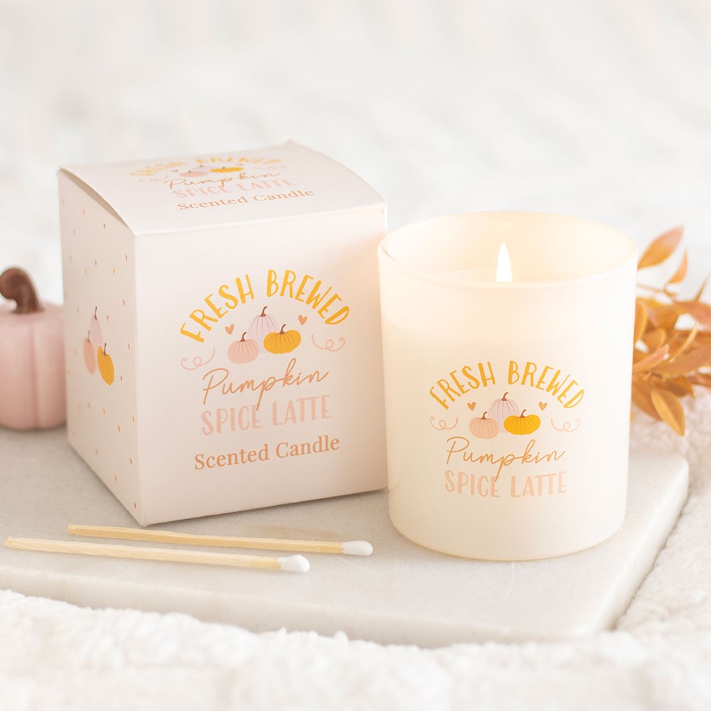 Vela aromática latte de calabaza especiada – Ami Home Decor
