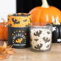 Vela aromática de moras con estampado de murciélagos – Ami Home Decor