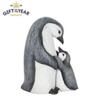 Figura Mamá Pingüino y Bebé